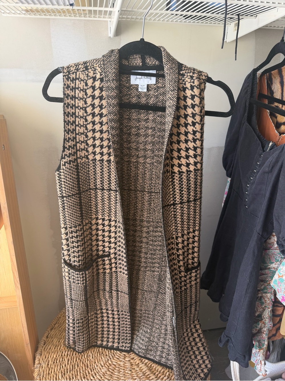 Joseph Ribkoff Open-Front Houndstooth Sweater Vest in Brown and Black